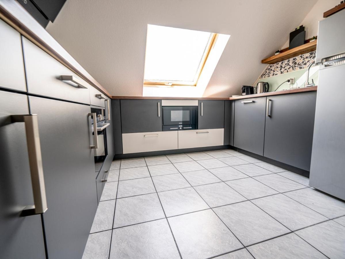 Penthouse-Suite Near University Giessen Bagian luar foto
